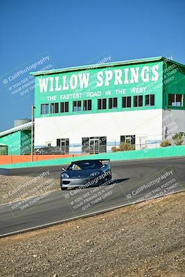 media/Oct-18-2025-Extreme Speed (Sat) [[d6d7e1fef1]]/Group 1 Red/Session 1 (Turn 4)/